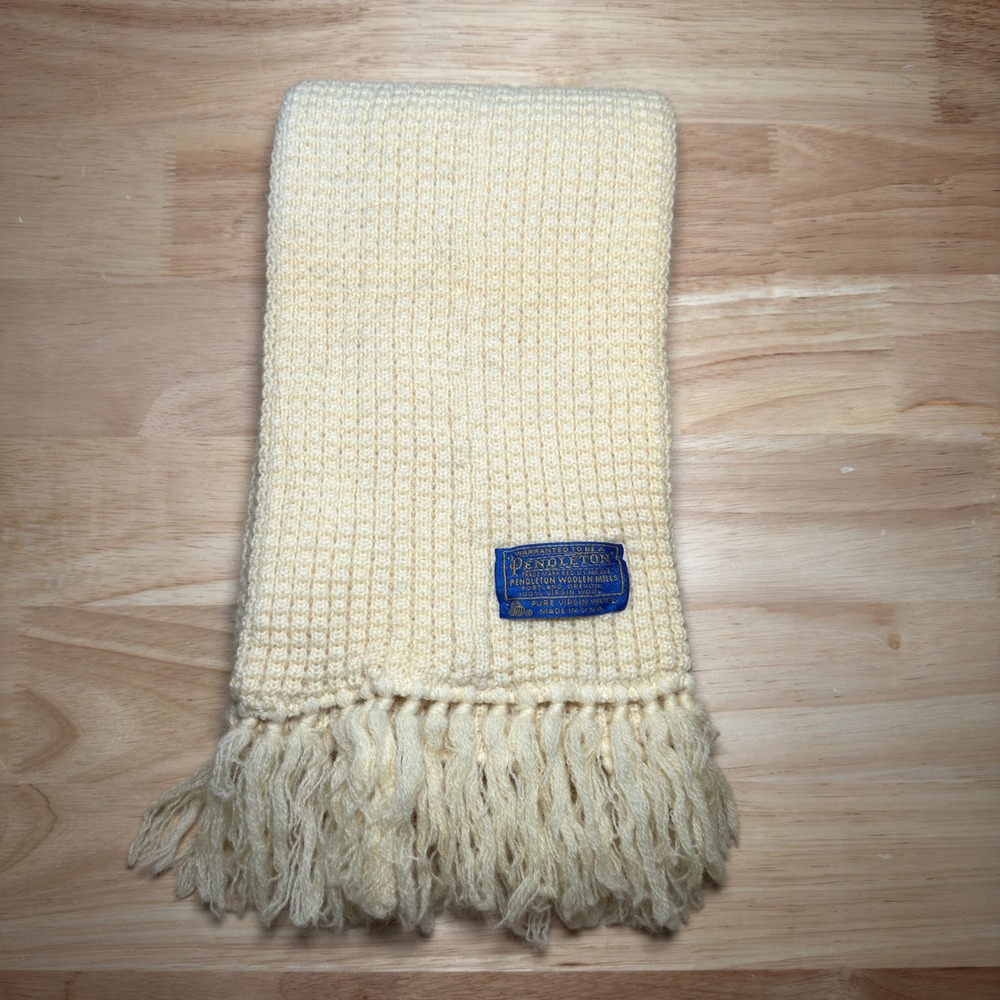 Pendleton Scarf Women OS Cream 100% Virgin Wool Knit Fringe Made in USA Vintage